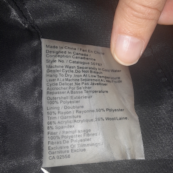 Danier Leather Balck Jacket/ Coat- Women's Size Small- Like New - Picture 9 of 9